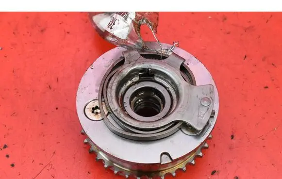 Toyota Corolla E10 Crankshaft pulley 