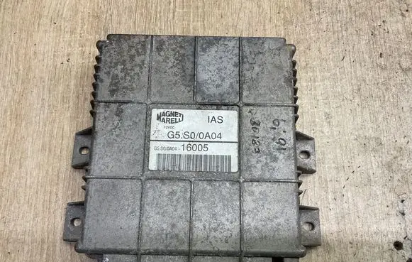 Peugeot 405 Engine control unit/module 16005 G5s00a04