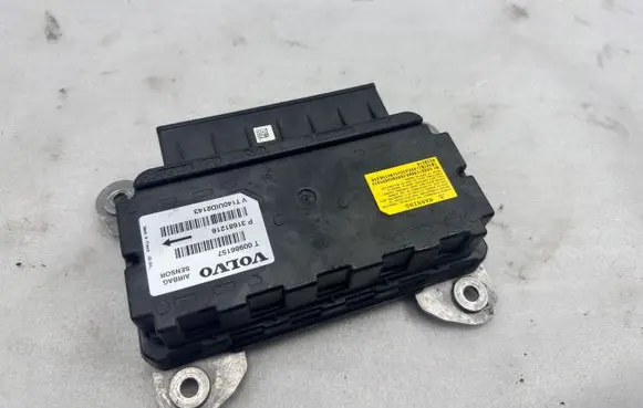 Volvo XC90 Airbag control unit/module 31681216
