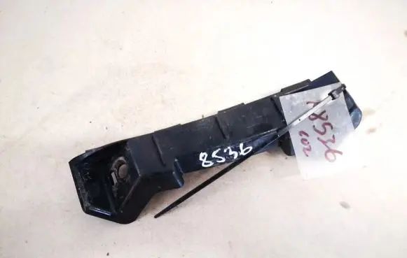 KIA Ceed Front bumper mounting bracket 865171h000 86517-1h000