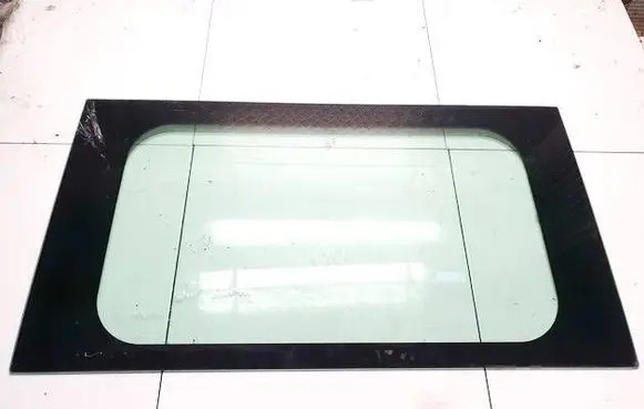 Rear side window