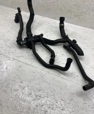 Jaguar XF X250 Engine coolant pipe/hose C8W0A