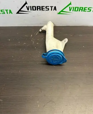 Honda HR-V Window washer liquid tank fill tube 