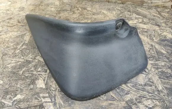 Hyundai Santa Fe Rear mudguard 8684126965