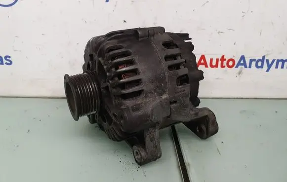 BMW X5 E53 Generator/alternator 7789980 12317789980 7797660