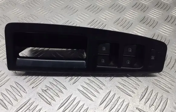 Volkswagen Polo IV 9N3 Electric window control switch 6Q1867171F
