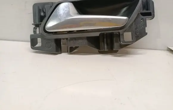 Peugeot 3008 II Front door interior handle 98201553VV