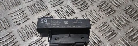 Dodge Challenger Antenna control unit 023AA0927