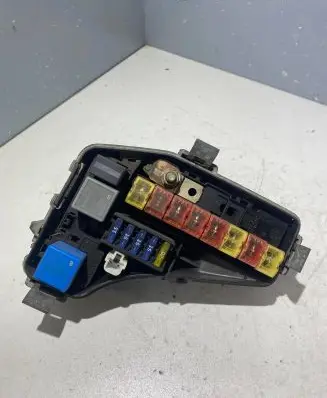 Volvo S70 V70 V70 XC Fuse box set 9162084 9128576