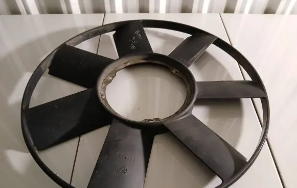 BMW X5 E53 Fan impeller 2249215 36959
