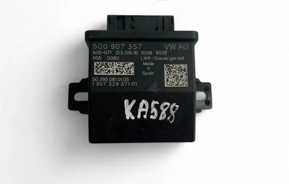 Audi A3 S3 8V Other control units/modules 5Q0907357