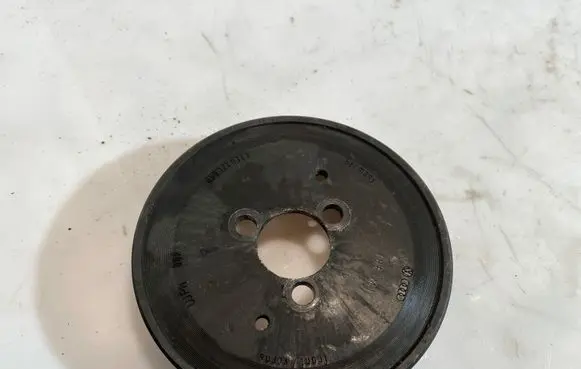Audi A6 S6 C6 4F Water pump pulley 059121031J