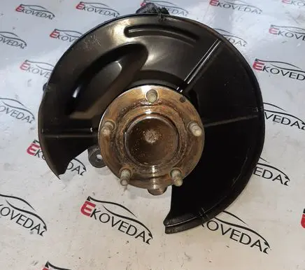 Mazda 3 III Rear wheel hub B45A2615X