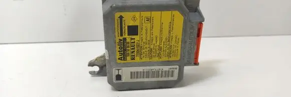 Renault Megane I Airbag control unit/module 7700415231J 550509900