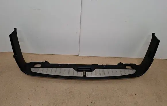 BMW 5 F10 F11 Trunk/boot sill cover protection 9168470 52850610 5147