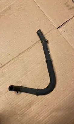 Toyota Avensis T250 Engine coolant pipe/hose