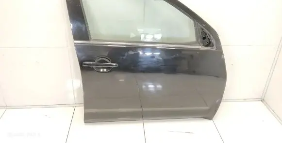 Citroen C-Crosser Front door