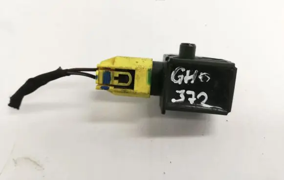 Mercedes-Benz C W204 Airbag deployment crash/impact sensor A1729056000