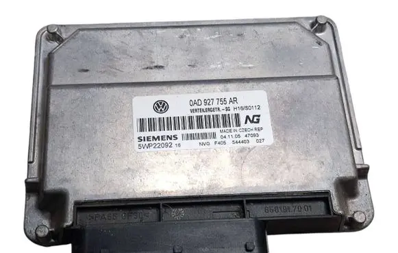 Volkswagen Touareg I Transfer box differential control unit 0AD927755AR 5WP22092