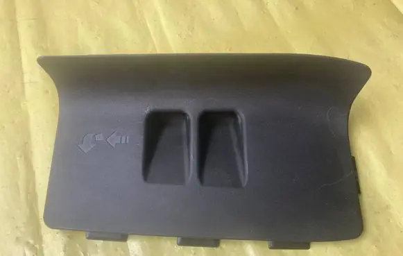 Mercedes-Benz B W245 Other trunk/boot trim element A1696940133 172033