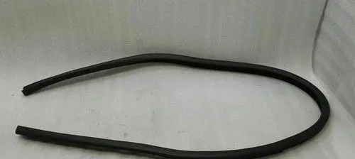 Mercedes-Benz E C207 W207 Front door rubber seal A2076920476