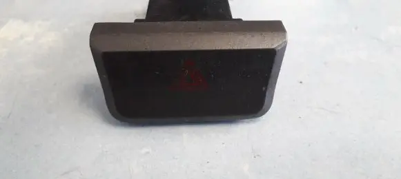 Hyundai Accent Hazard light switch 9379025000