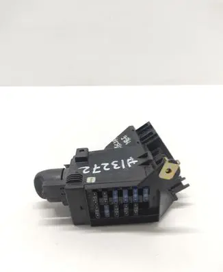 Mercedes-Benz E W210 Light switch 2105450104