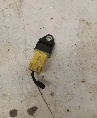 Toyota Prius (XW30) Airbag deployment crash/impact sensor 8983175010