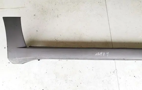 Mitsubishi Outlander Sill