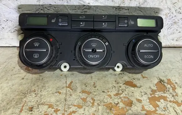 Volkswagen PASSAT B6 Climate control unit