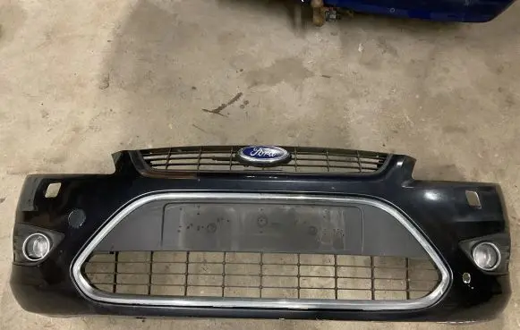 Ford Focus Front bumper