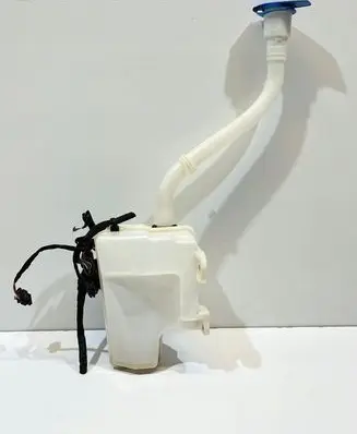 Volkswagen Multivan T7 Windshield washer fluid reservoir/tank 