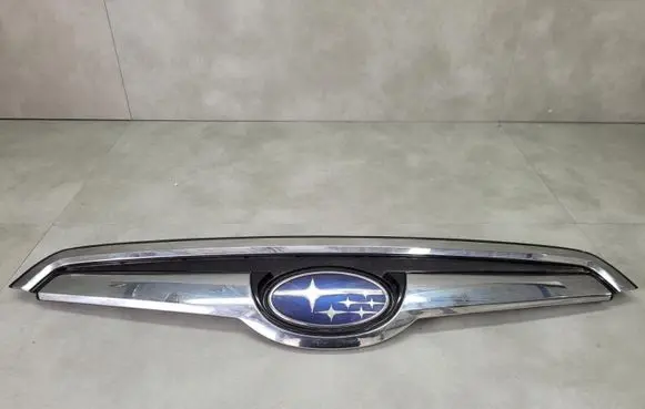 Subaru Forester SK Front bumper upper radiator grill 91121SJ030