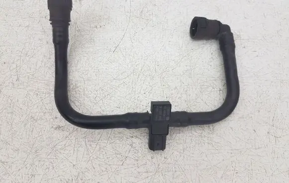Fuel pressure sensor