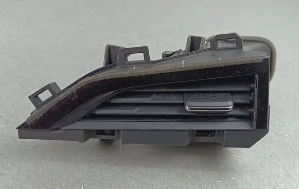 Subaru Outback (BT) Dashboard air vent grill cover trim 66110AN03A 83560 GN711