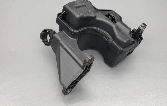 Citroen DS5 Vacuum air tank 7560916