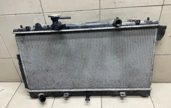 Mazda 6 Coolant radiator