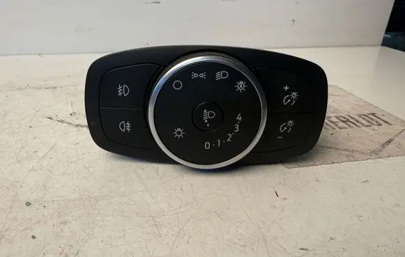 Ford Focus Light switch H1BT13D061AE 1050797300 SW52HW0900