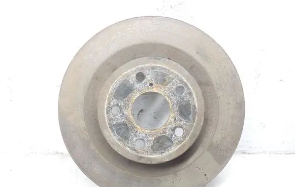 Toyota RAV 4 (XA50) Rear brake disc