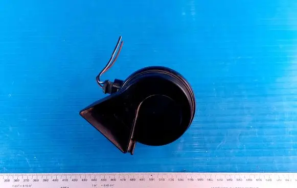 Audi A4 S4 B7 8E 8H Horn signal 007728 000233