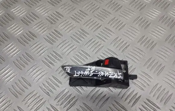Suzuki Swift I Rear door handle trim 