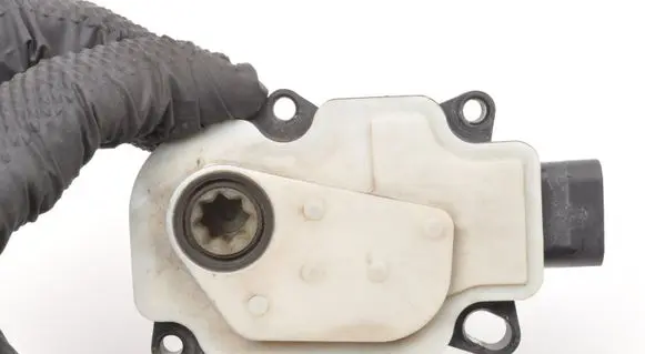 Volvo XC60 Air flap motor/actuator A24051103312