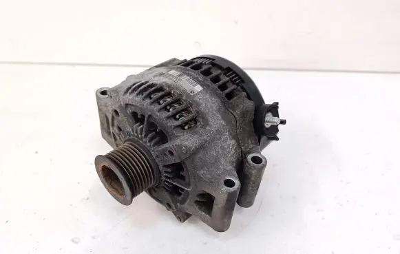 BMW X3 F25 Generator/alternator 761611902 1042106502