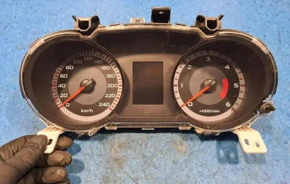 Citroen C-Crosser Speedometer (instrument cluster) 769166-220H