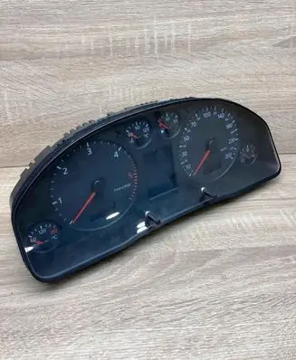 Audi A4 S4 B5 8D Speedometer (instrument cluster) 110008942 8D0920931C
