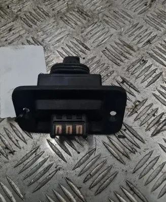 Volkswagen Caddy Sliding door contact joint 10400167310