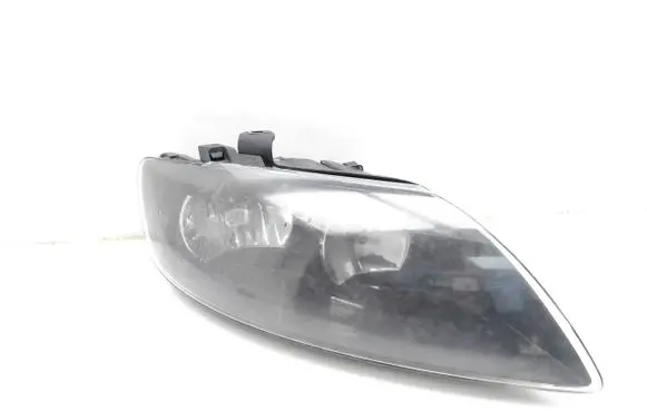 Audi Q7 4L Headlight/headlamp 4L0941030C