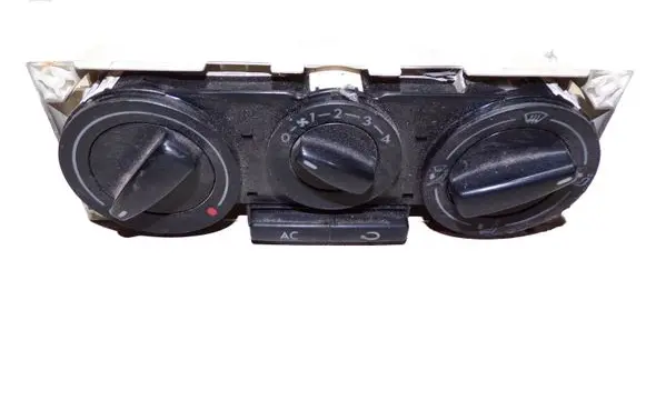 Volkswagen Transporter - Caravelle T4 Climate control unit 7D1820045E