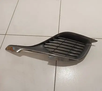 Peugeot 308 Front bumper lower grill AA35899377 36459 C06396091