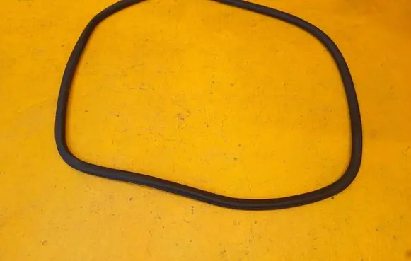 Citroen C5 X Rubber seal rear door 